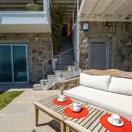 فيلة Stunning Sea View & Private Garden In