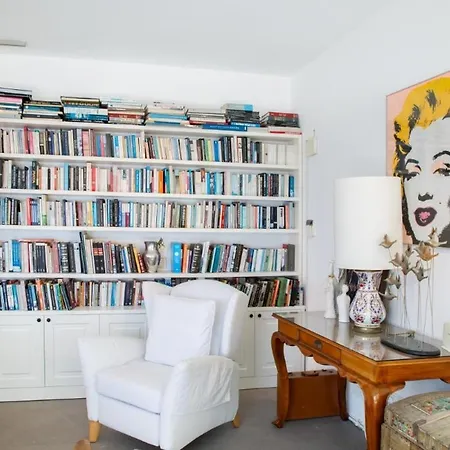 וילה Stunning Sea View & Private Garden In *