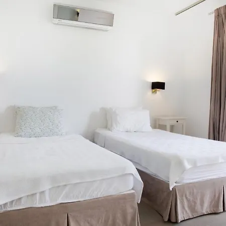 Villa Stunning Sea View & Private Garden In *