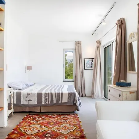 Vilă Stunning Sea View & Private Garden In
