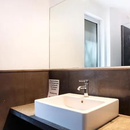 Vilă Stunning Sea View & Private Garden In