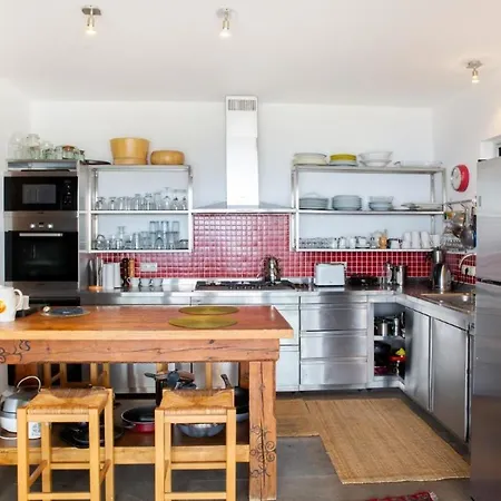 Stunning Sea View&private Garden In *